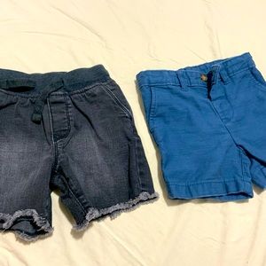 Shorts boy 2t , 18m together